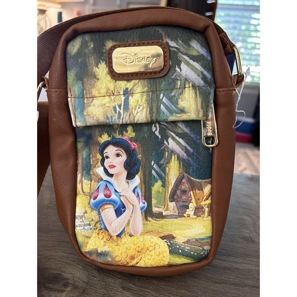 DISNEY SNOW WHITE AND THE SEVEN‎ DWARFS CROSSBODY BAG NEW